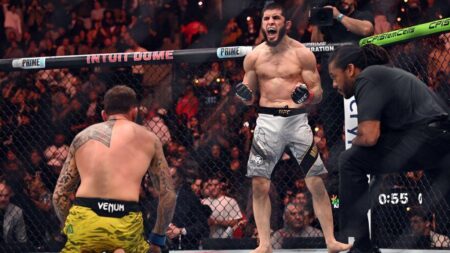 Is Islam Makhachev’s Return to Lightweight Possible After His Welterweight Journey?