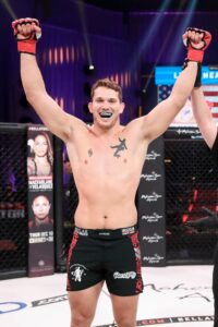 Sullivan Cauley Stuns Phil Davis to Secure Spot in Light Heavyweight Tournament Final – PFL 7 Highlights