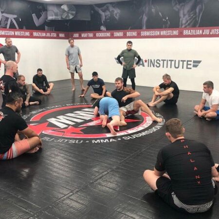 Harrisonburg MMA gym building community through boxing – WHSV