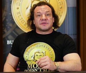 Derek Moneyberg Launches Bold Legal Fight in Defamation Battle Against Sean Strickland
