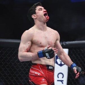 Mike Malott Fires Back: Ready to Outsmart Holland’s Mind Games at UFC Vancouver