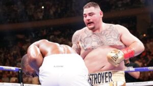 Massive Heavyweight Stuns Crowd with Jaw-Dropping 25-Second Head Kick KO at PFL Africa
