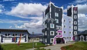 Eryk Anders and Brad Tavares Gear Up for an Epic Showdown at March UFC Fight Night